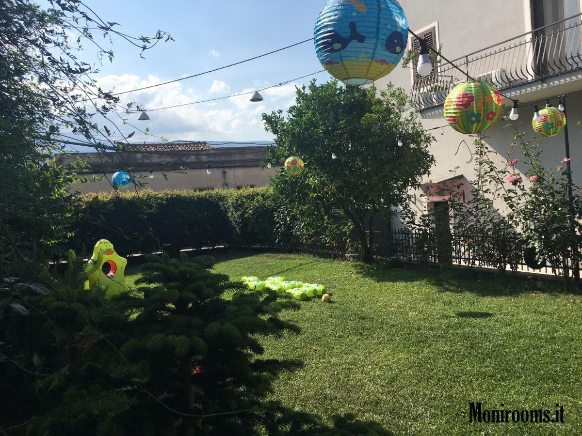 Moni Rooms Джарре Экстерьер фото