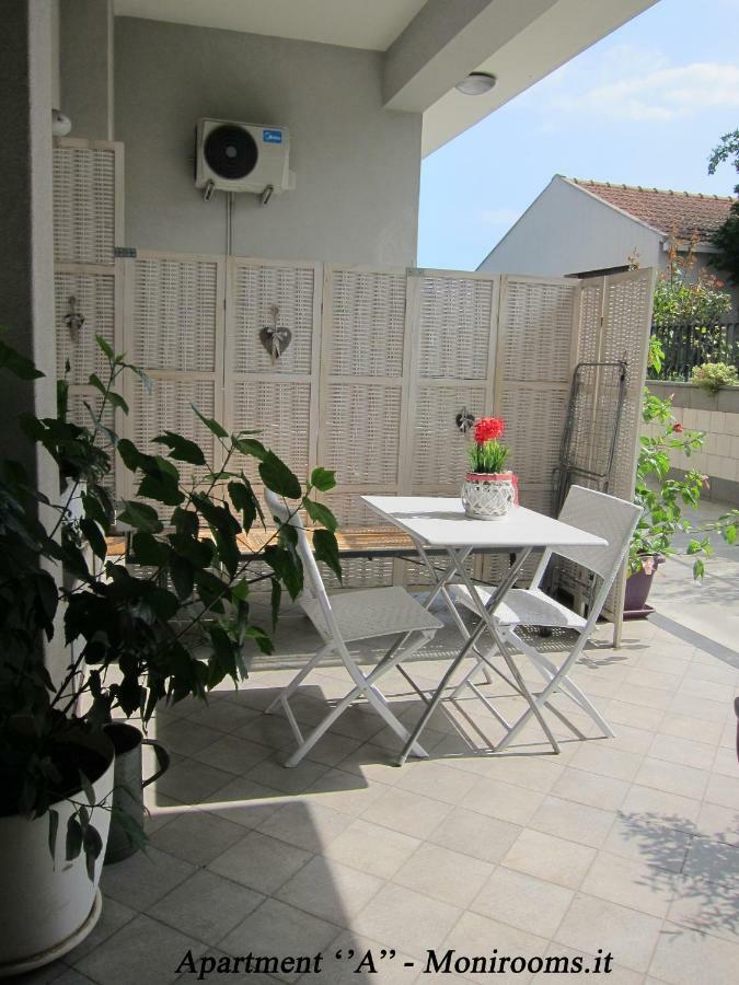 Moni Rooms Джарре Экстерьер фото