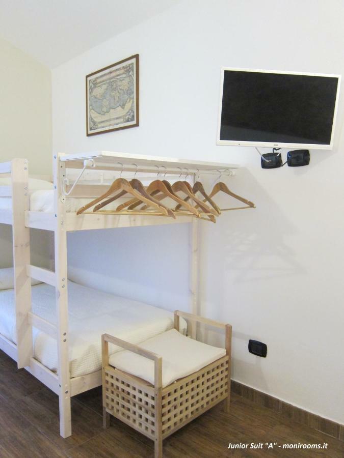 Moni Rooms Джарре Экстерьер фото