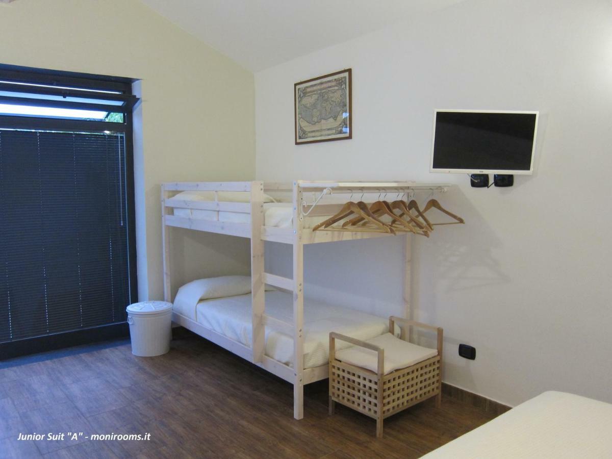 Moni Rooms Джарре Экстерьер фото