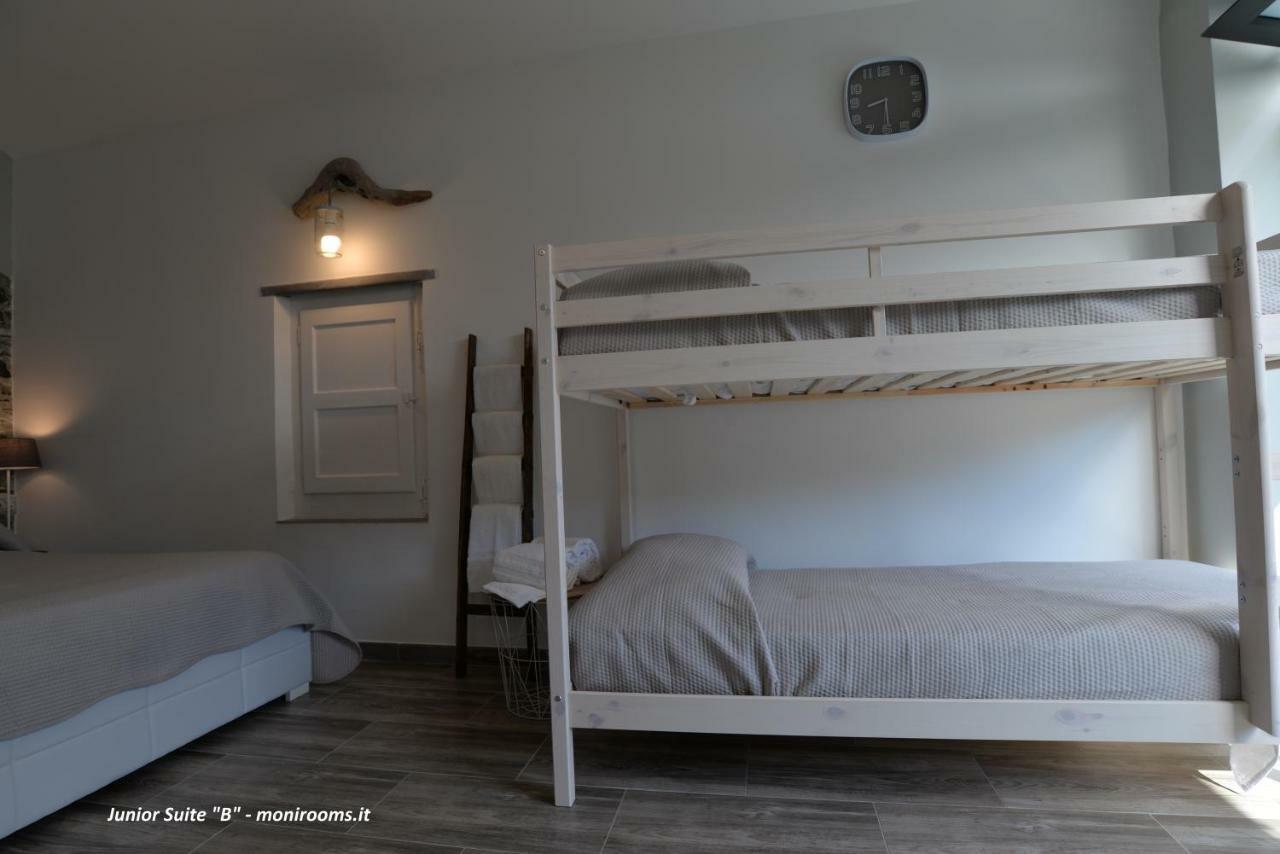 Moni Rooms Джарре Экстерьер фото